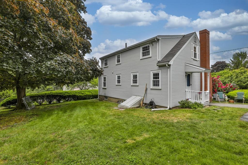 7 Sheffield Road Danvers, MA 01923 - Photo 10 of 30 Gallery Image 10