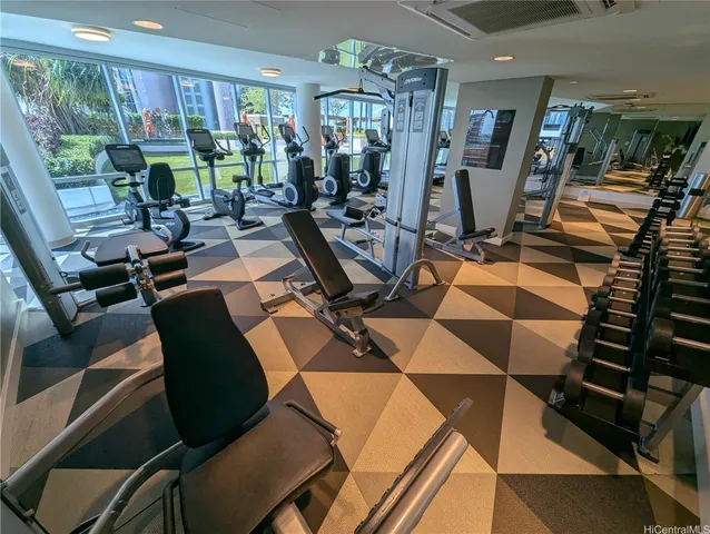 $625,000 | 555 South Street, Unit 2411, Honolulu, HI 96813