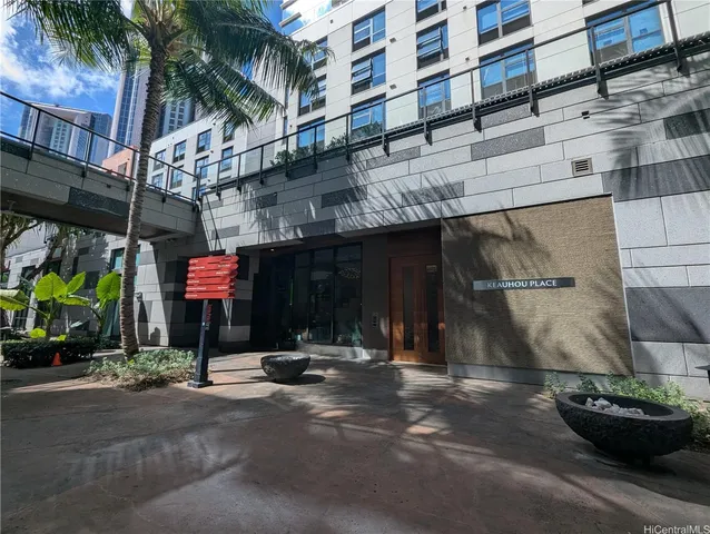$625,000 | 555 South Street, Unit 2411, Honolulu, HI 96813