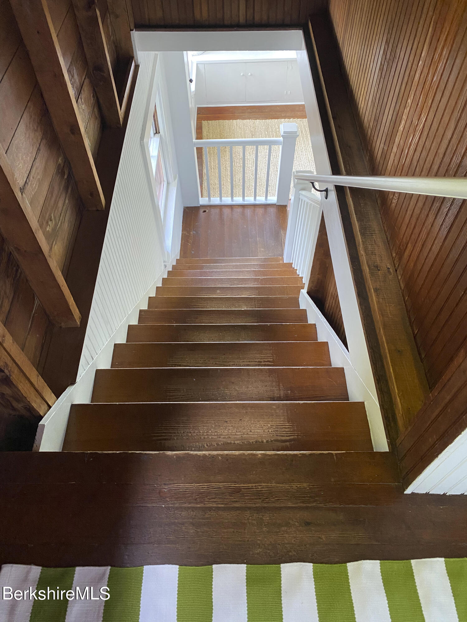 23 Mahkeenac Road Stockbridge, MA 01262 - Photo 20 of 37 a view of entryway