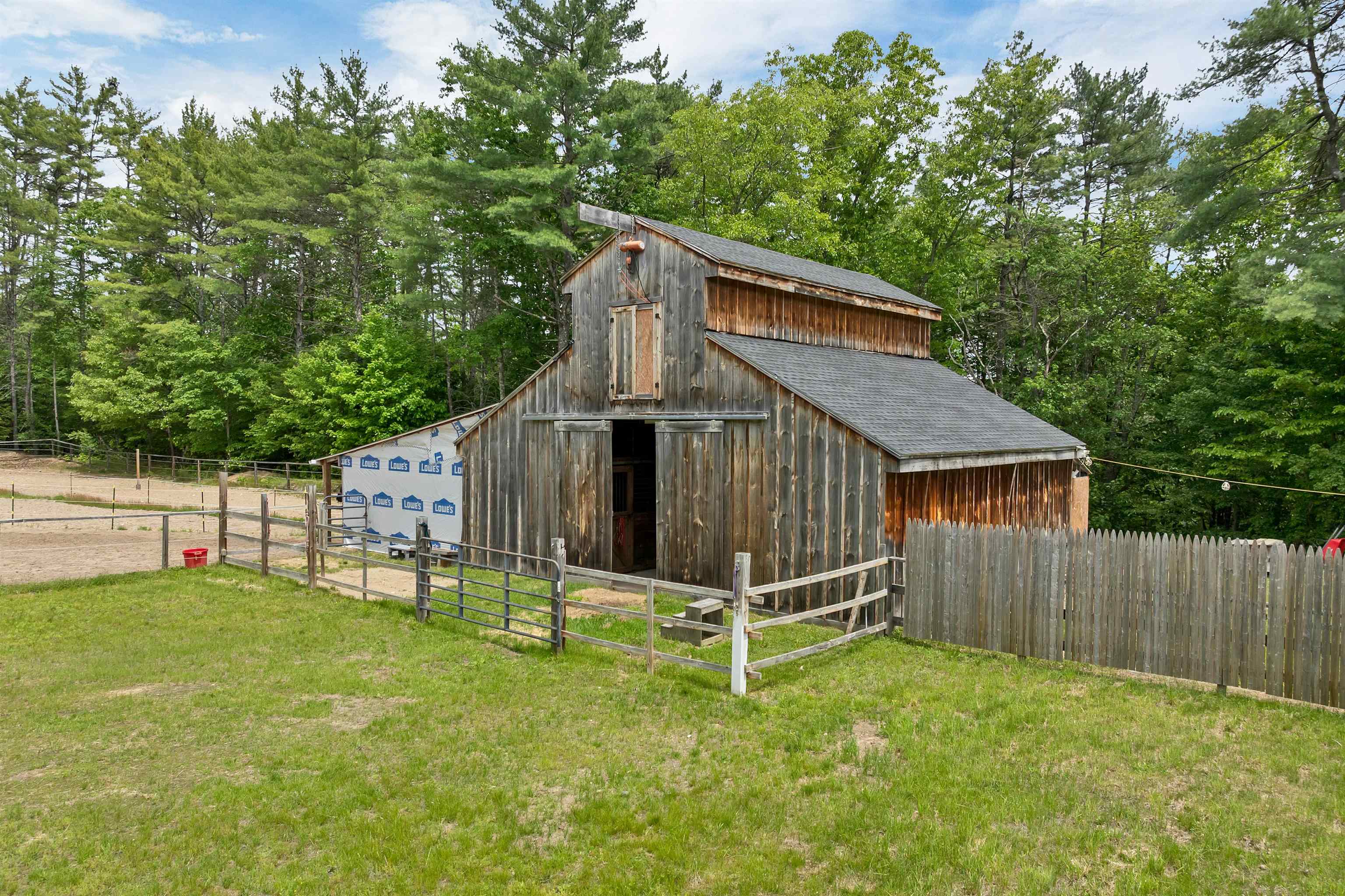 341 Hill Road Franklin, NH 03235 - Photo 2 of 60