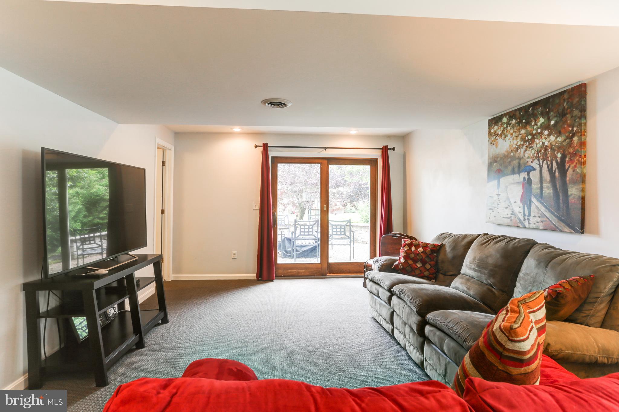 2123 Circle Road Carlisle, PA 17013 - Photo 20 of 48 Gallery Image 20