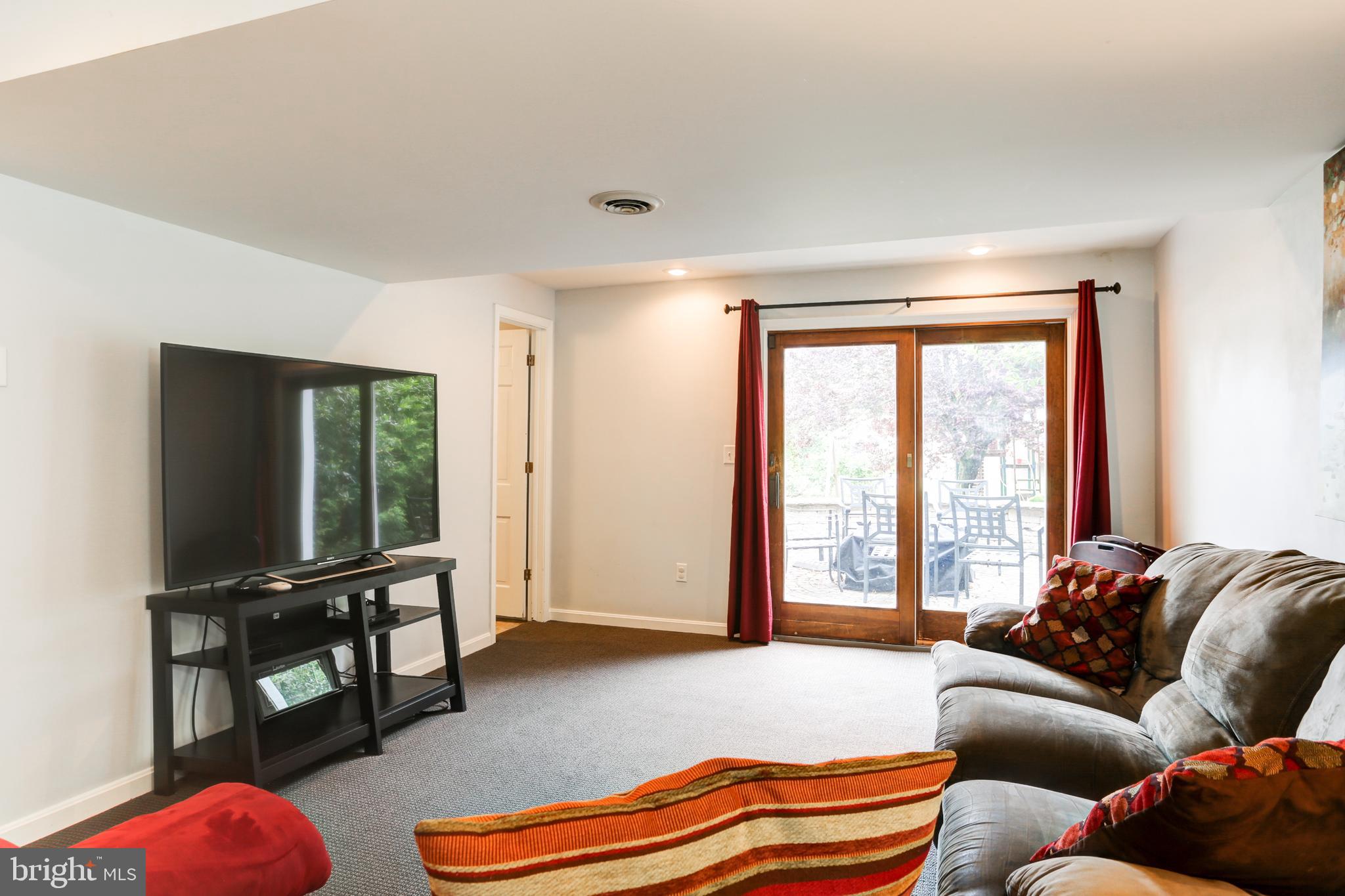 2123 Circle Road Carlisle, PA 17013 - Photo 22 of 48 Gallery Image 22