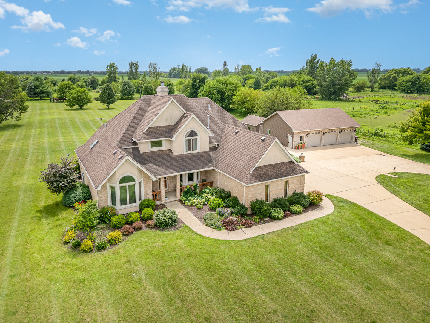 26105 West Renwick Road Plainfield, IL 60544 - Photo 4 of 31 Gallery Image 4