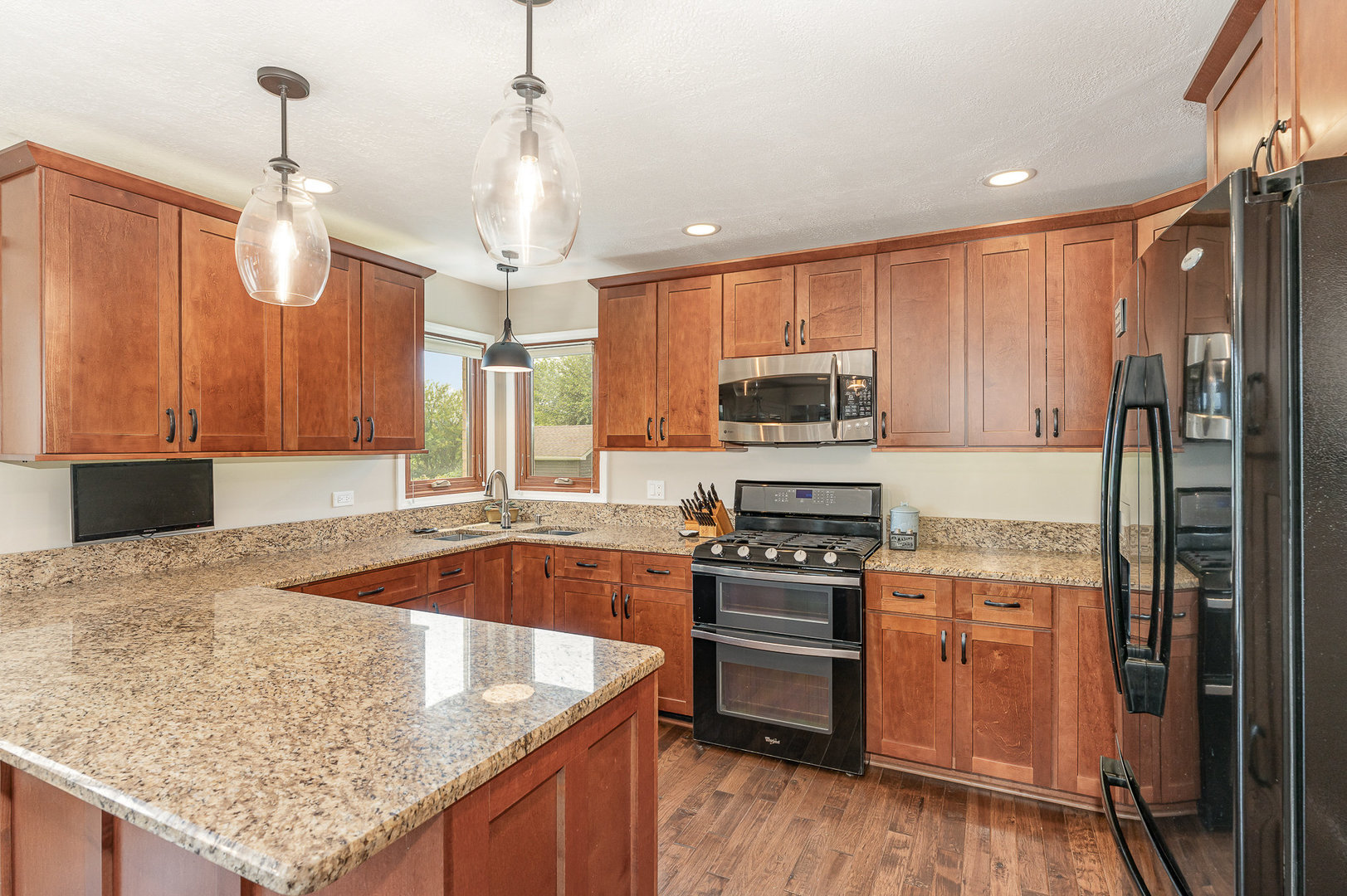 26105 West Renwick Road Plainfield, IL 60544 - Photo 8 of 31 Gallery Image 8