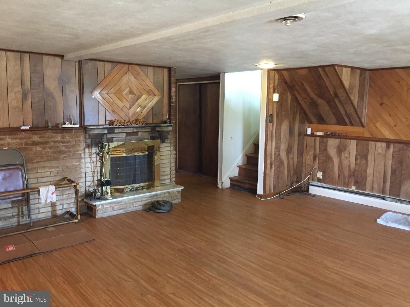 1548 Williams Road Abington, PA 19001 - Photo 17 of 20 Gallery Image 17