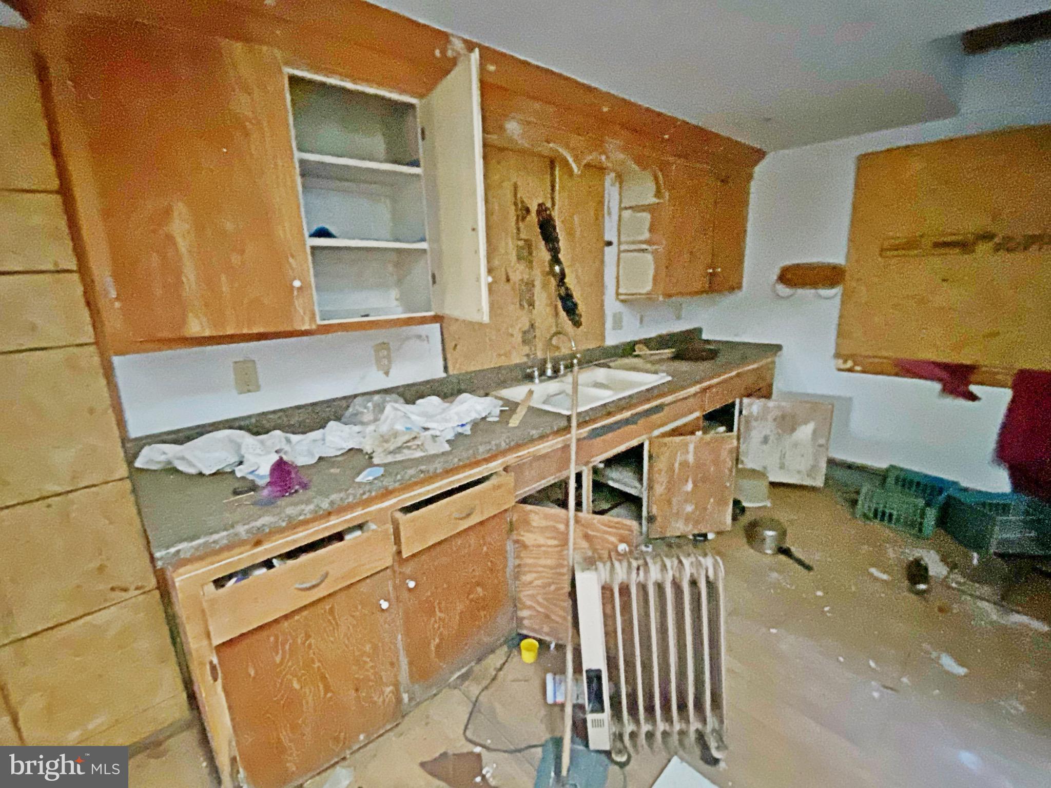 401 North Main Street Hurlock, MD 21643 - Photo 19 of 29 Kitchen