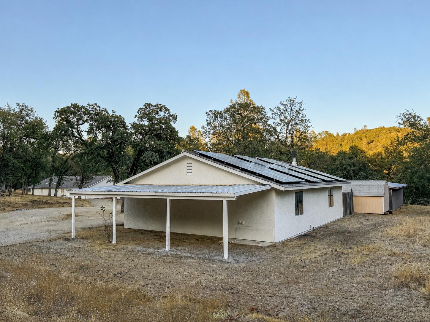 14150 Bear Mountain Road Redding, CA 96003 - Photo 16 of 47 solar