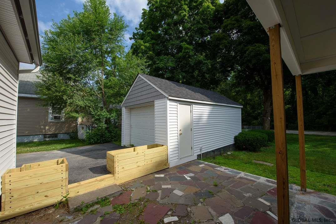 2441 Curry Road Schenectady, NY 12303 - Photo 6 of 28 Photo 7
