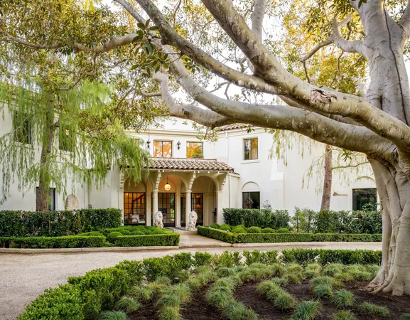 $17,950,000 | 204 Hot Springs Road, Montecito, CA 93108