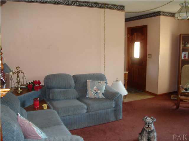 212 Kaylyn Road Pensacola, FL 32514 - Photo 2 of 12 Gallery Image 2