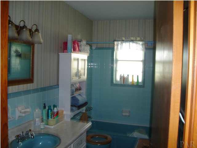 212 Kaylyn Road Pensacola, FL 32514 - Photo 6 of 12 Gallery Image 6