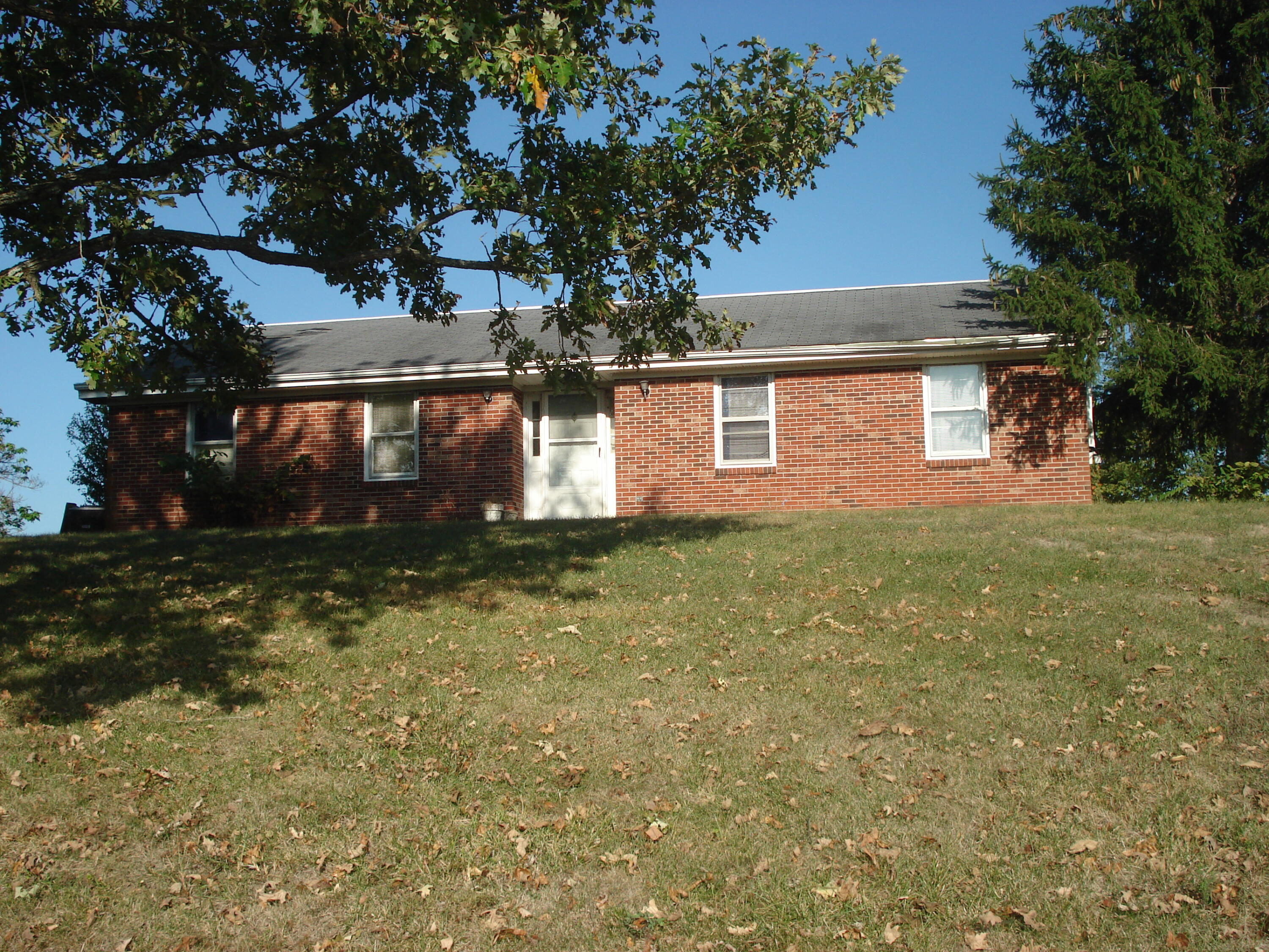 331 Dog Walk Road Cynthiana, KY 41031 - Photo 2 of 17 DSC01250