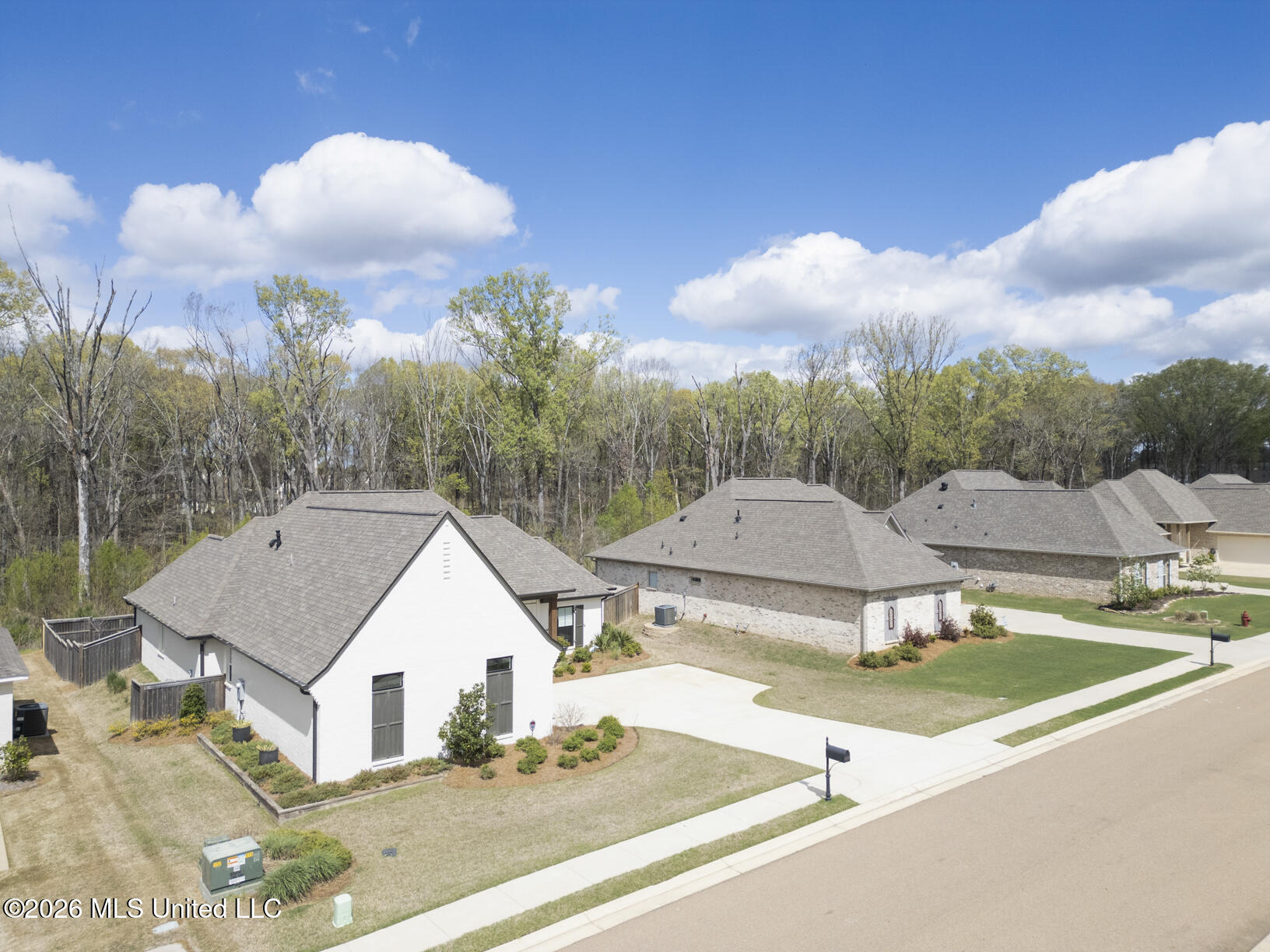 174 Shore View Drive Madison, MS 39110 - Photo 37 of 40 174 Shore View drone-1