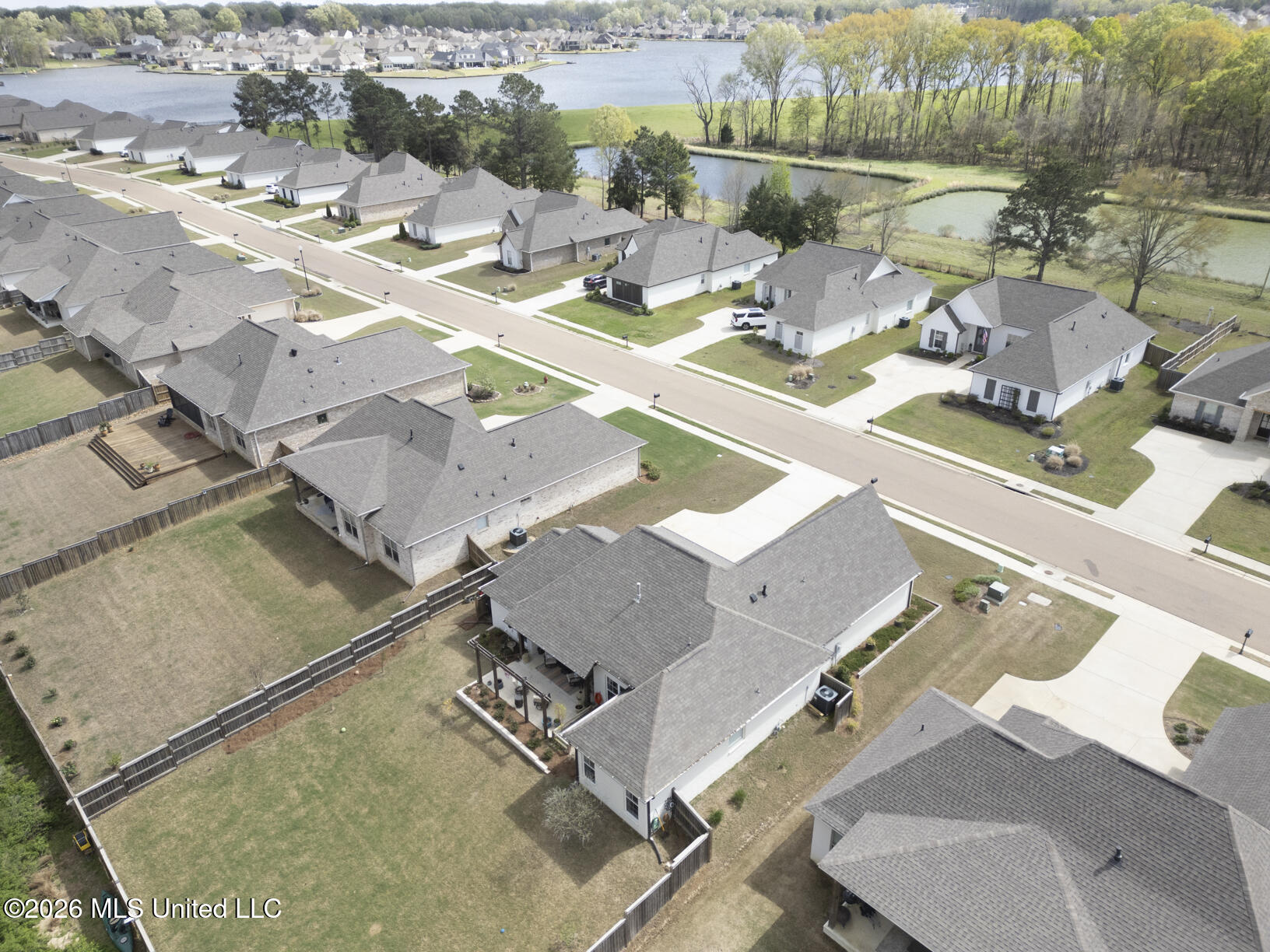 174 Shore View Drive Madison, MS 39110 - Photo 39 of 40 174 Shore View drone-3