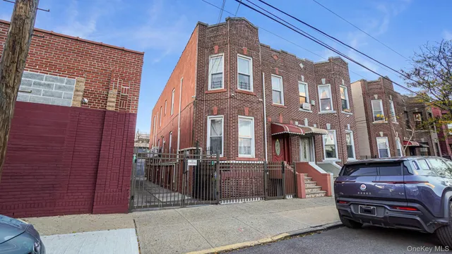 a car parked in front of a building