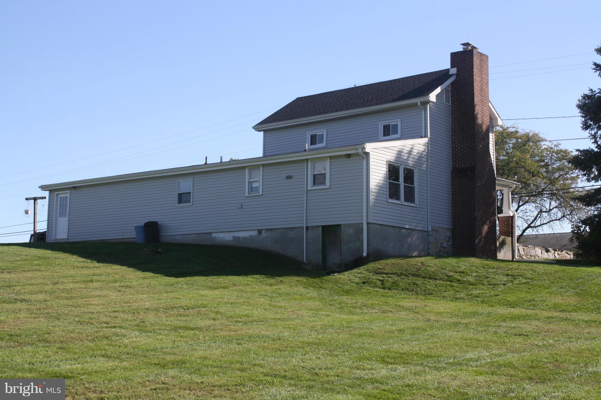 14732 Falling Waters Road Williamsport, MD 21795 - Photo 3 of 21 Exterior (Rear)