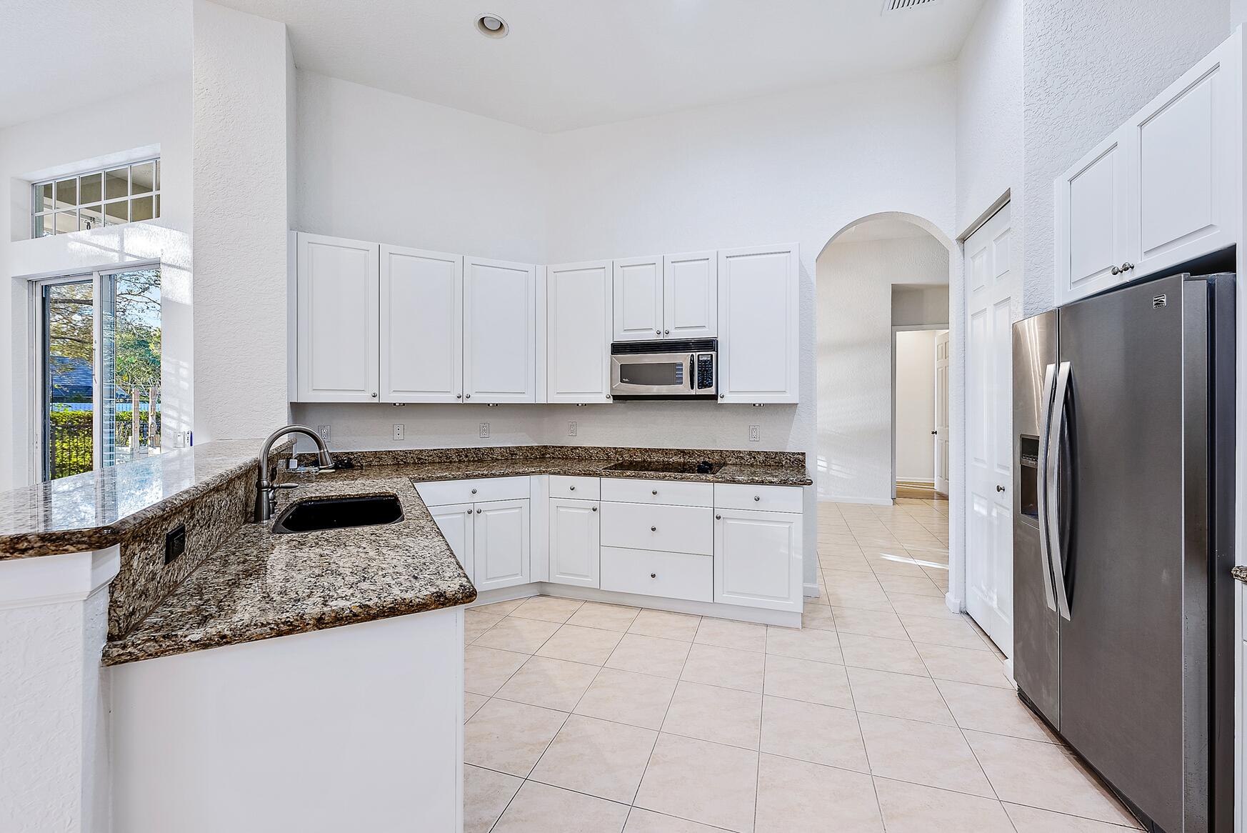 116 Via Rosina Jupiter, FL 33458 - Photo 9 of 33 116 Via Rosina-8-MLS