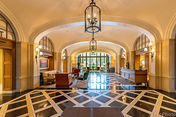 $9,700 | 2550 North Lakeview Avenue, Unit 2205, Chicago, IL 60614