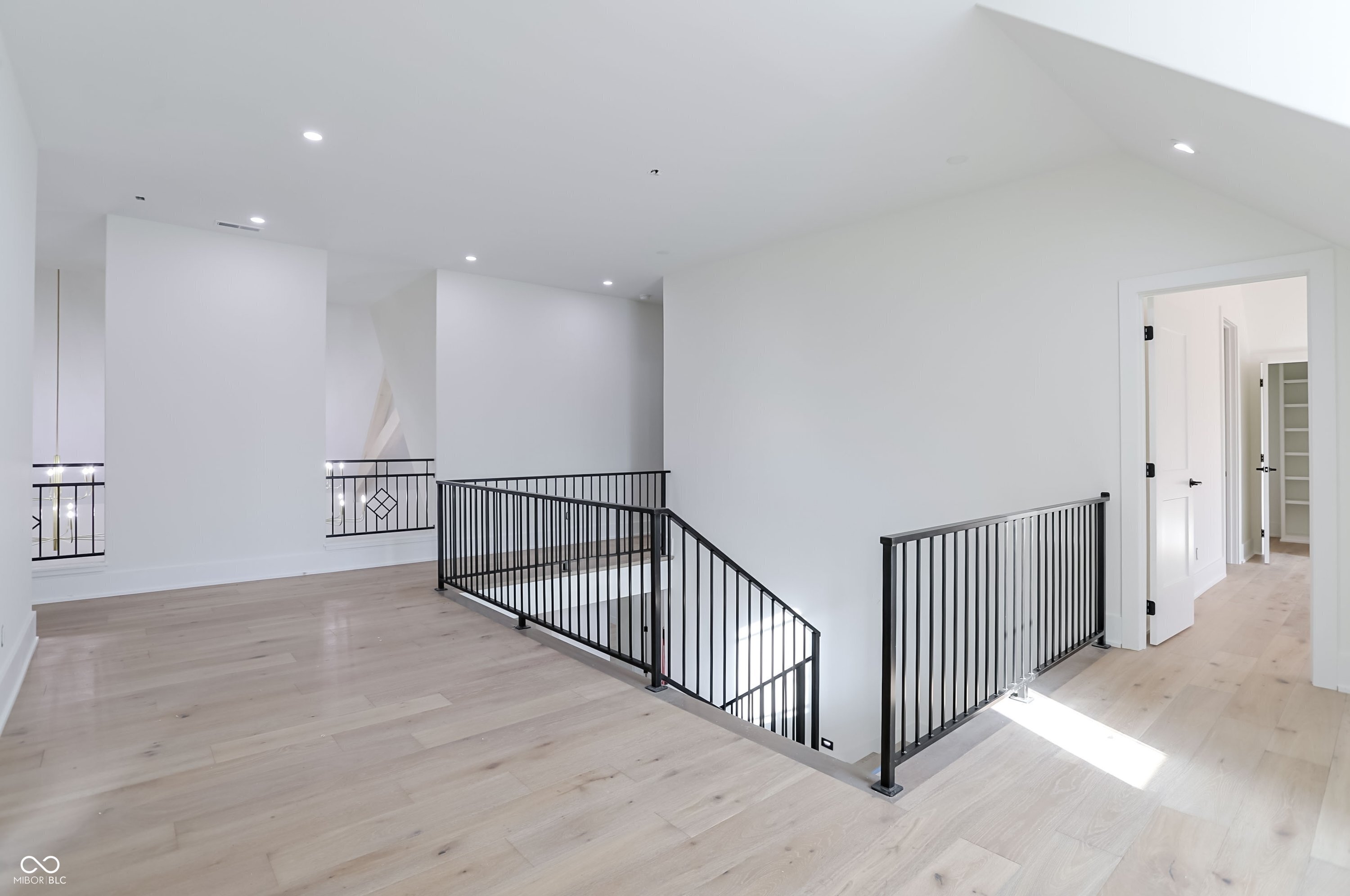 1589 Chatham Rdg Court Westfield, IN 46074 - Photo 13 of 33