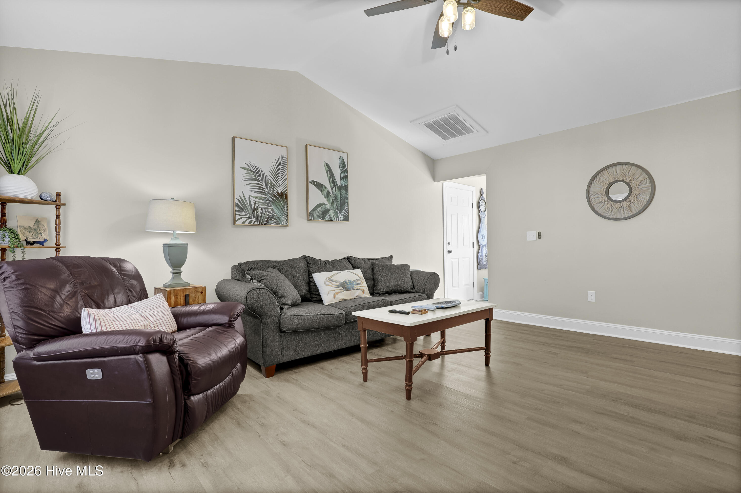 305 Pine Ridge Lane Holly Ridge, NC 28445 - Photo 4 of 31 6G8A7347