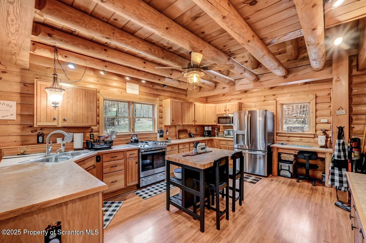 765 Herrick Ridge Union Dale, PA 18470 - Photo 27 of 91 Kitchen