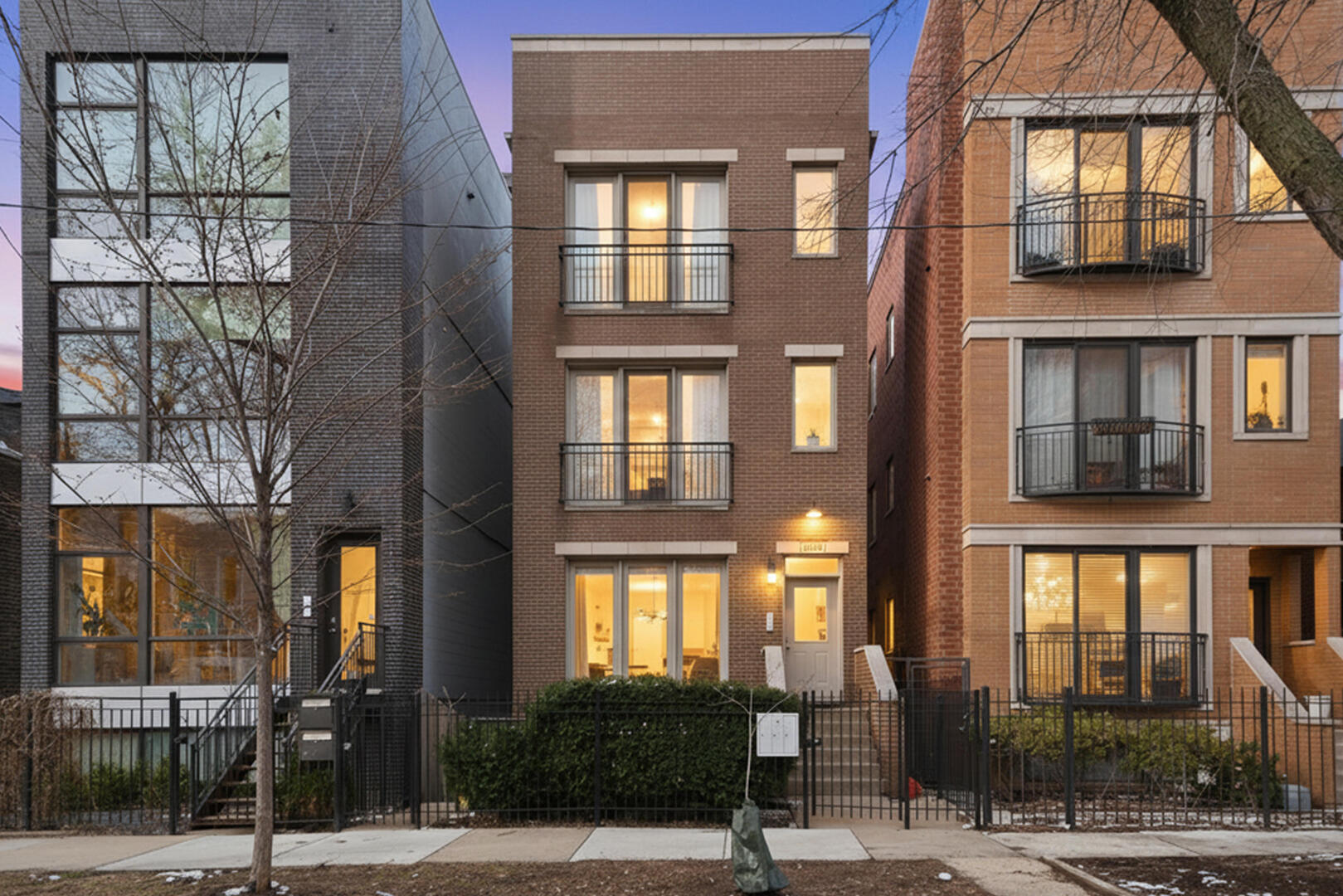 2416 West Thomas Street, Unit 1 Chicago, IL 60622 - Photo 1 of 26