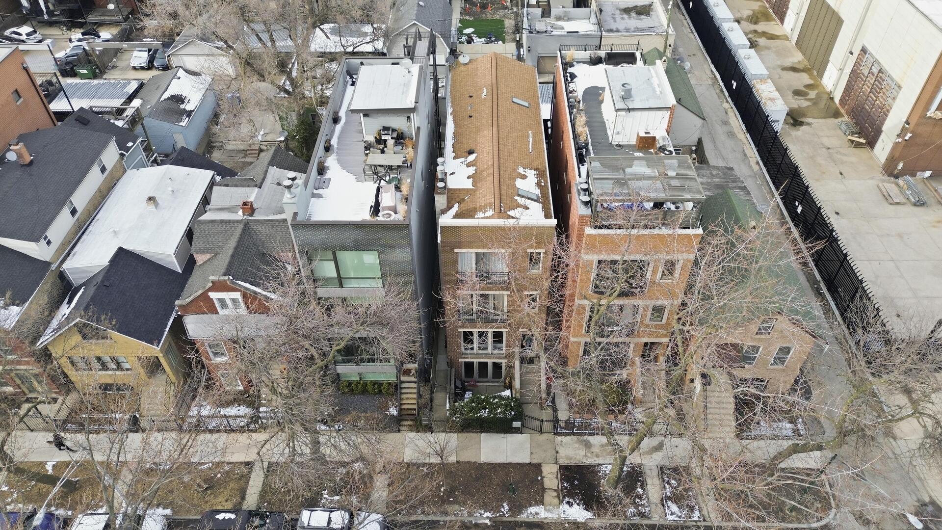 2416 West Thomas Street, Unit 1 Chicago, IL 60622 - Photo 22 of 26