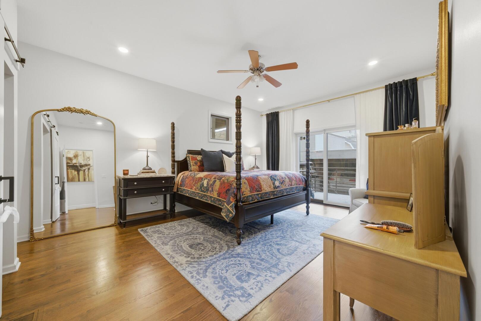 2416 West Thomas Street, Unit 1 Chicago, IL 60622 - Photo 8 of 26