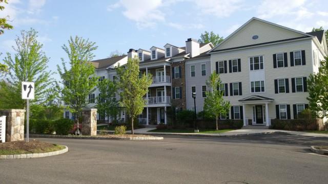 1 Rivington Road, Unit 102 Danbury, CT 06810 - Photo 1 of 1