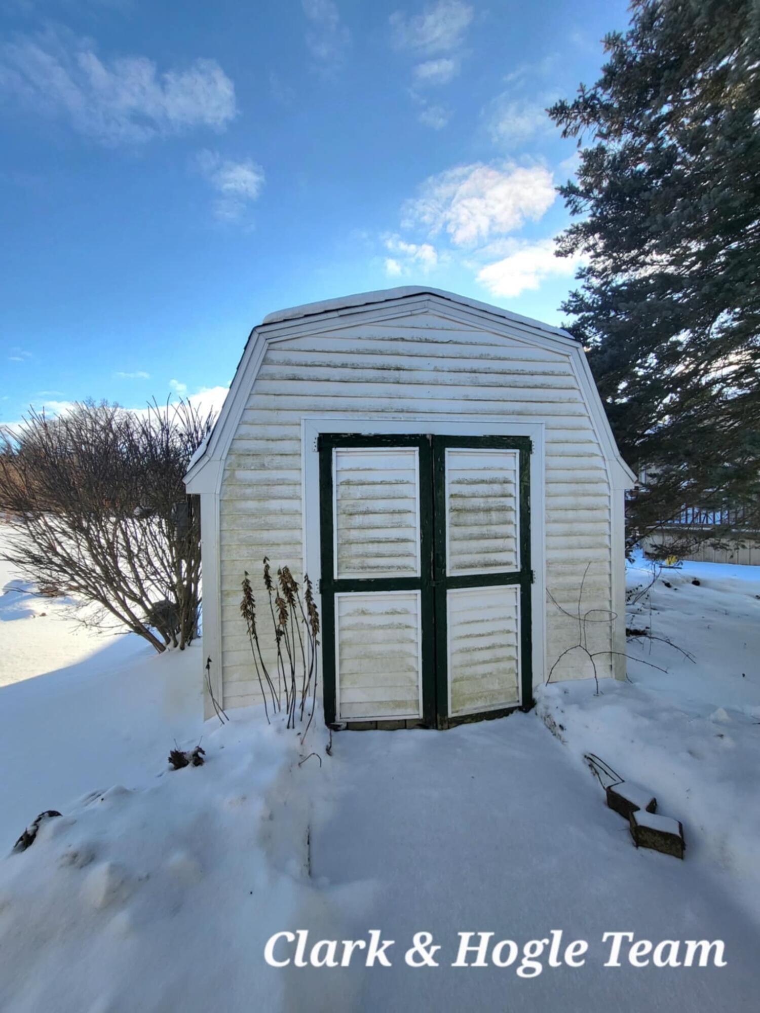 10400 East Pewamo Road, Unit 19 Pewamo, MI 48873 - Photo 8 of 22 5a0d664d-d1c8-4a49-a389-0f40802d5bd7