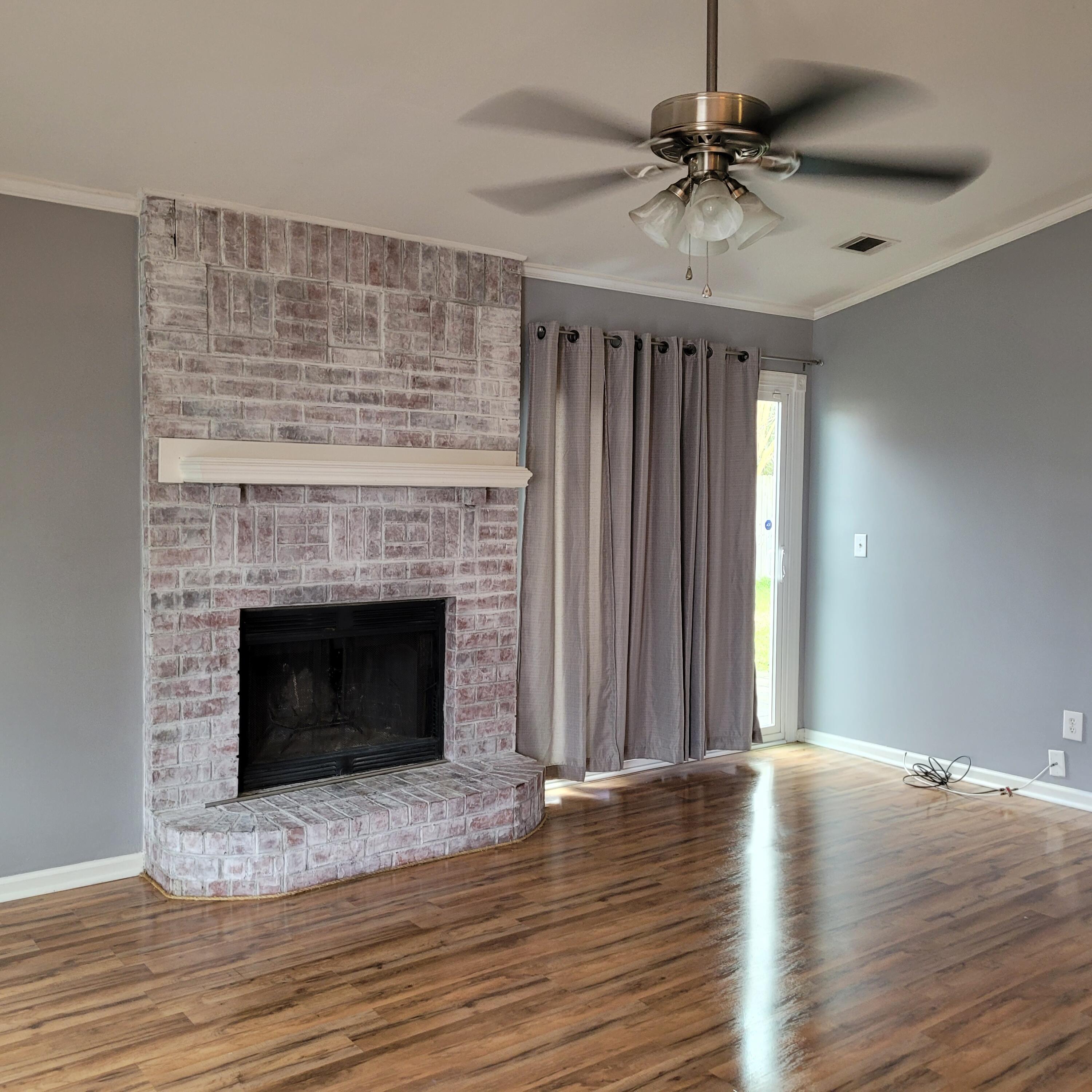 128 Two Hitch Road Goose Creek, SC 29445 - Photo 6 of 23 Family Room1