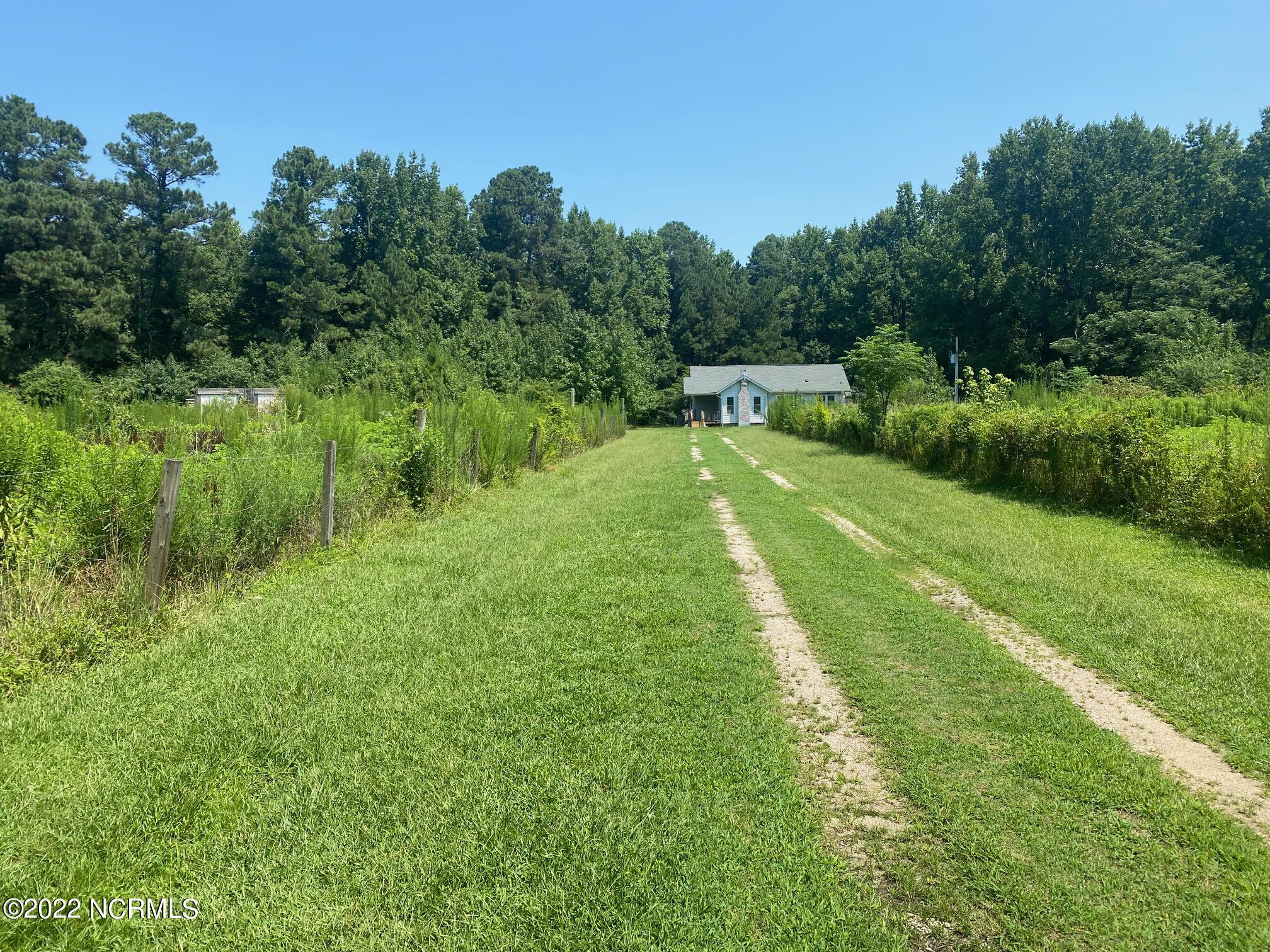 4669 Matthews Road Wilson, NC 27893 - Photo 10 of 10 matthews front