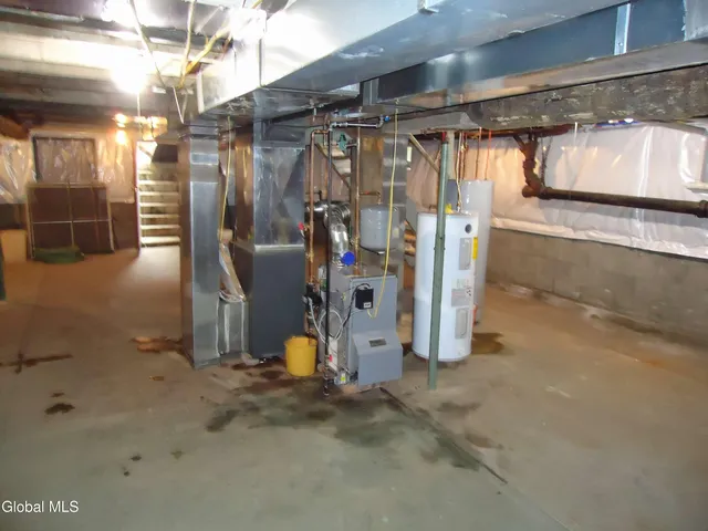 $695,000 | 6148 Highway 9N, Hadley, NY 12822