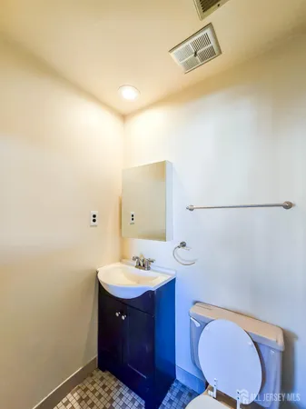 $2,100 | 1302 Bradley Court, Princeton, NJ 08540