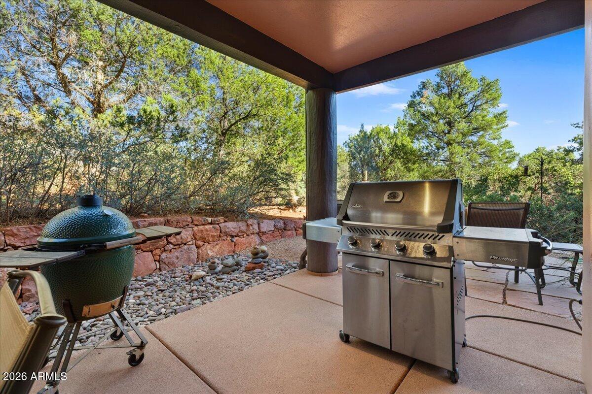 30 West Gunsmoke Road Sedona, AZ 86336 - Photo 53 of 73 135-Patio