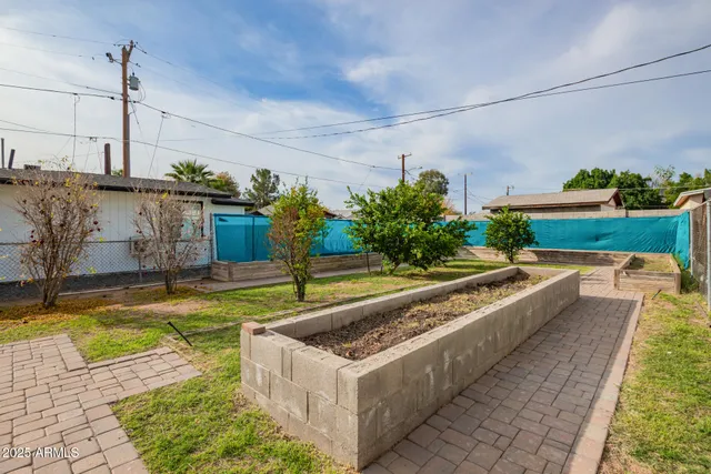 $185,000 | 126 North Ash Street, Unit 7, Gilbert, AZ 85233