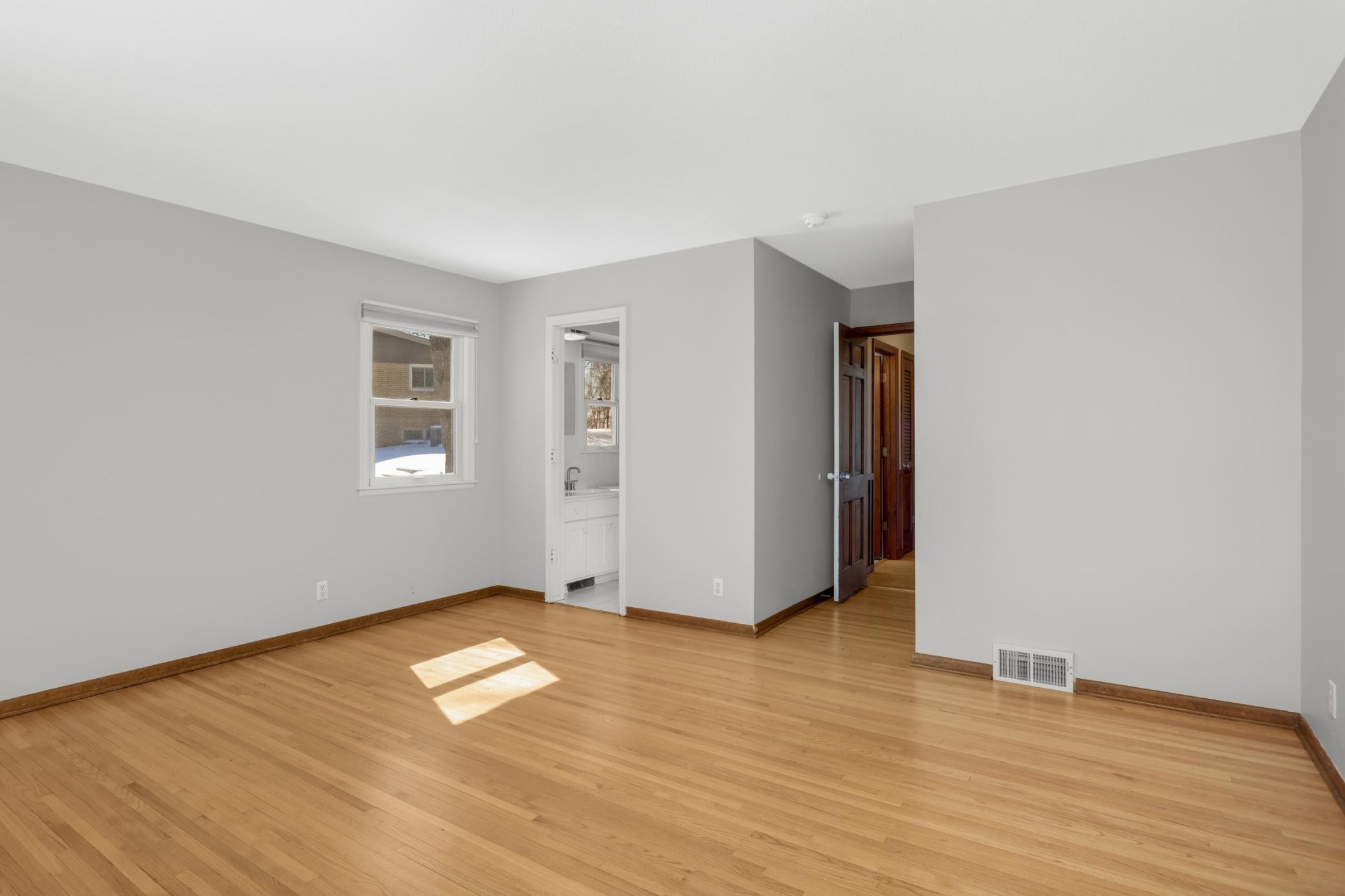 4030 Wasatch Lane Golden Valley, MN 55422 - Photo 15 of 38