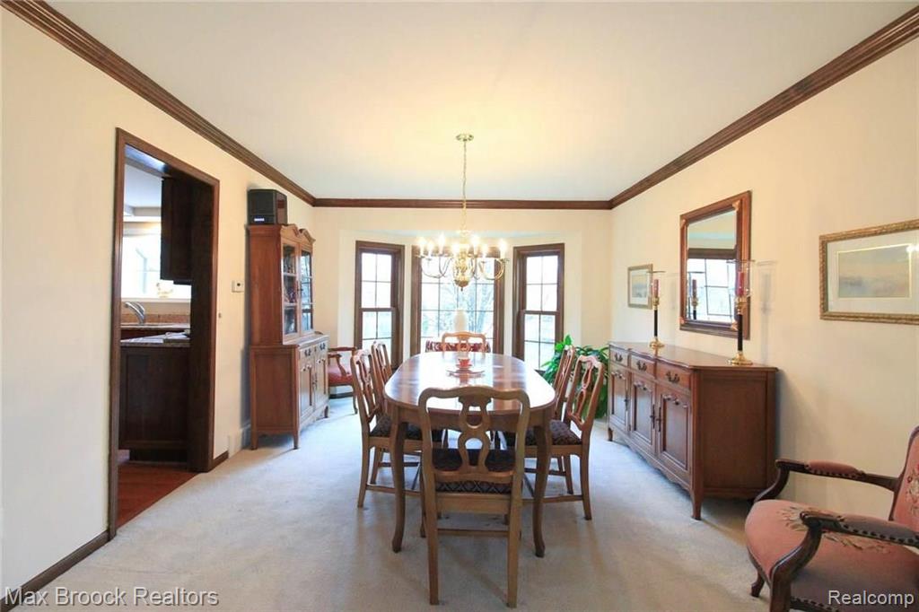 3251 Kilburn Road West Rochester Hills, MI 48306 - Photo 12 of 53