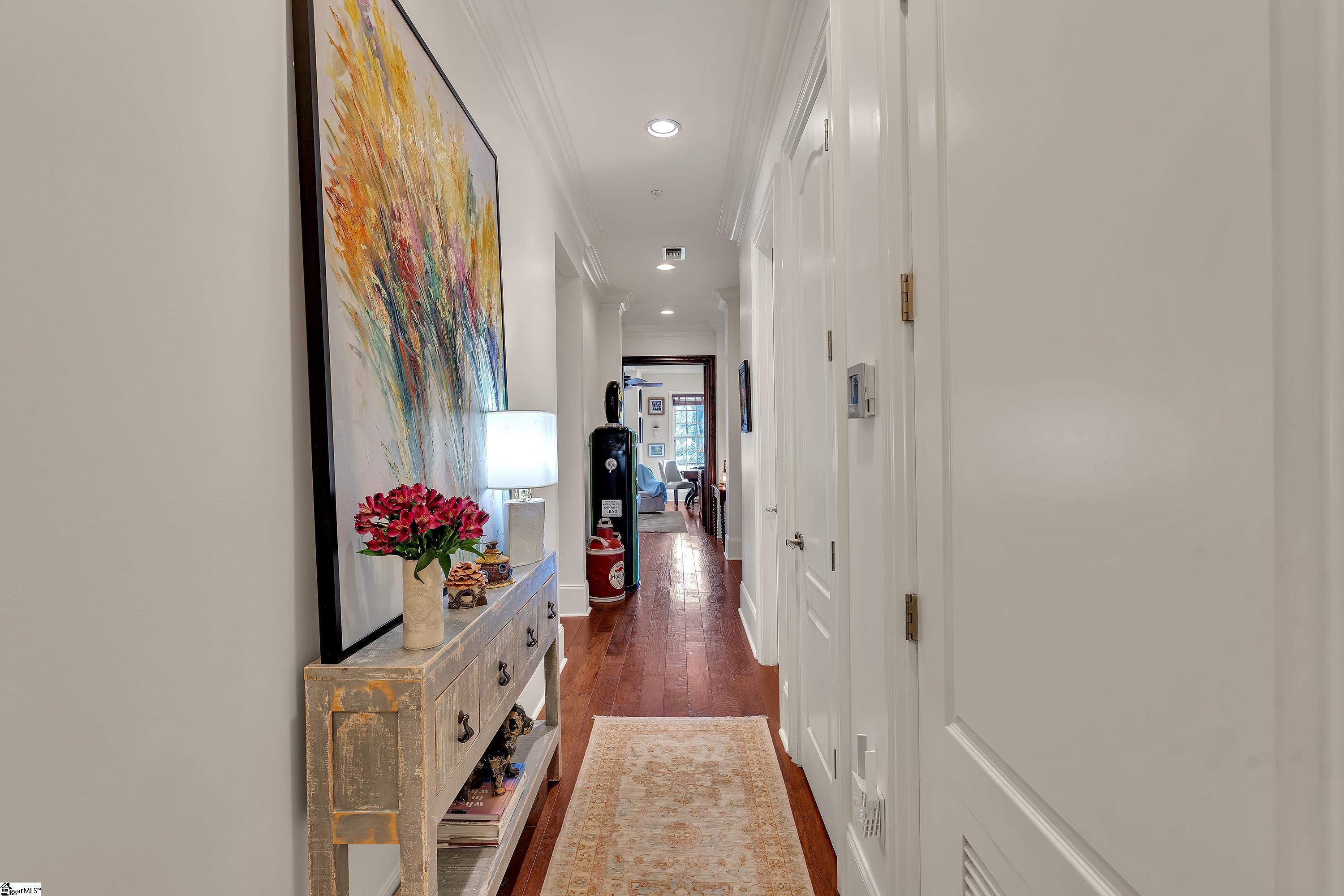 168 Ridgeland Drive, Unit 201 Greenville, SC 29601 - Photo 5 of 38