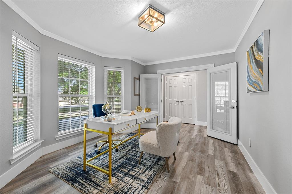 303 Riva Ridge Wylie, TX 75098 - Photo 29 of 38 a living room with furniture and a window