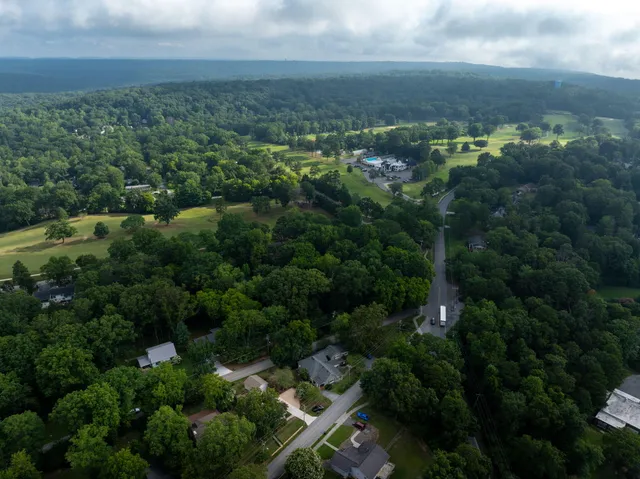 $399,000 | 779 James Boulevard, Signal Mountain, TN 37377