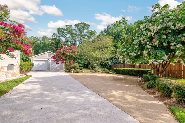 $399,000 | 779 James Boulevard, Signal Mountain, TN 37377