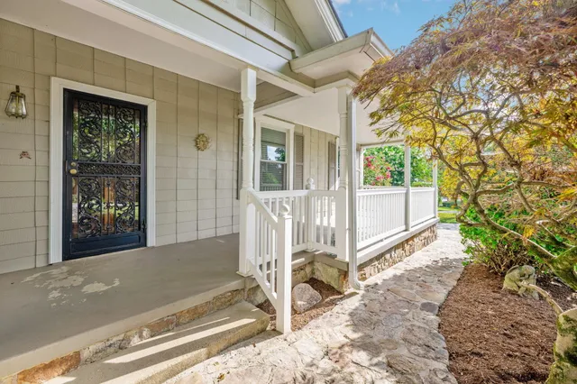 $399,000 | 779 James Boulevard, Signal Mountain, TN 37377