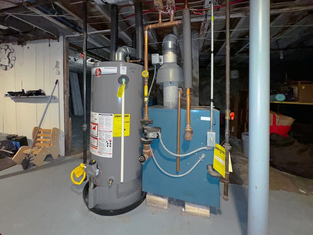 185 West Avenue Pawtucket, RI 02860 - Photo 39 of 40 a view of a room with gym equipment