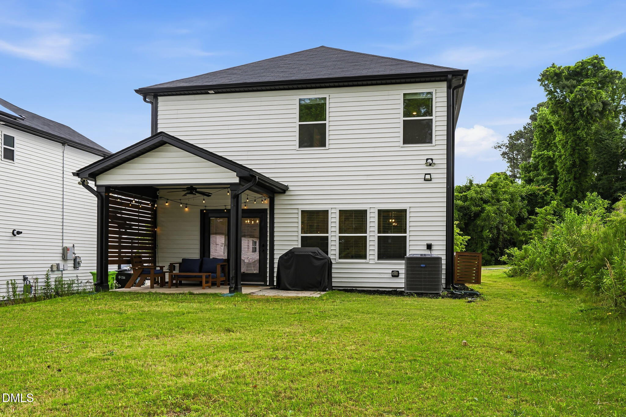 438 Diversity Way Raleigh, NC 27610 - Photo 2 of 43 16-web-or-mls-DSC01948