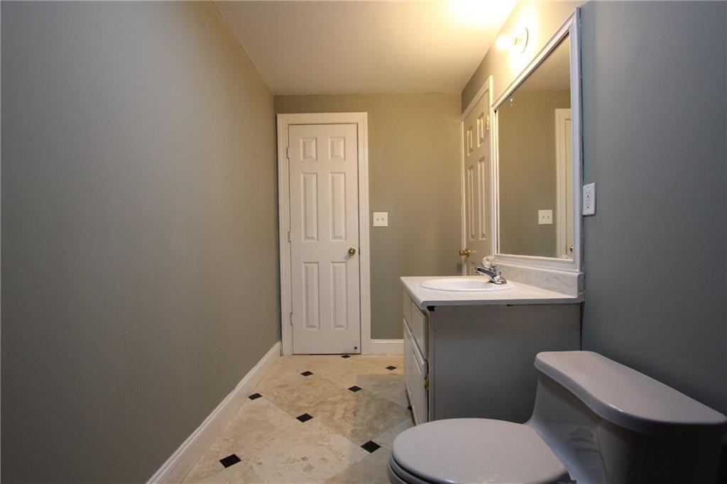 818 Springlake Road Lawrenceville, GA 30045 - Photo 36 of 64