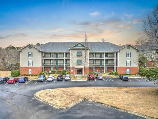 $300,000 | 520 Trillium Court, Santee, SC 29142