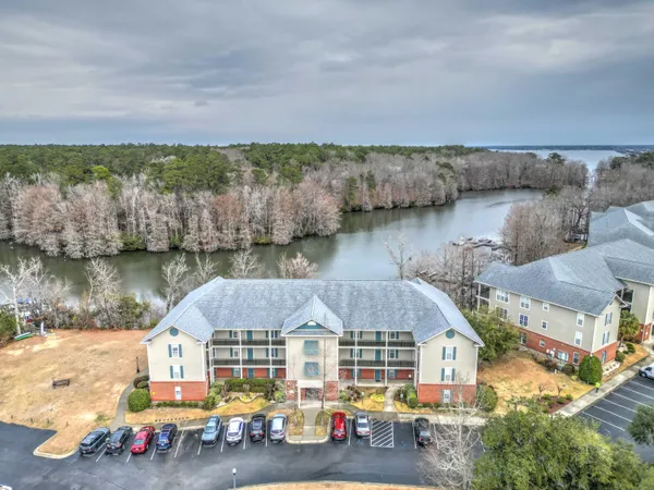 $300,000 | 520 Trillium Court, Santee, SC 29142