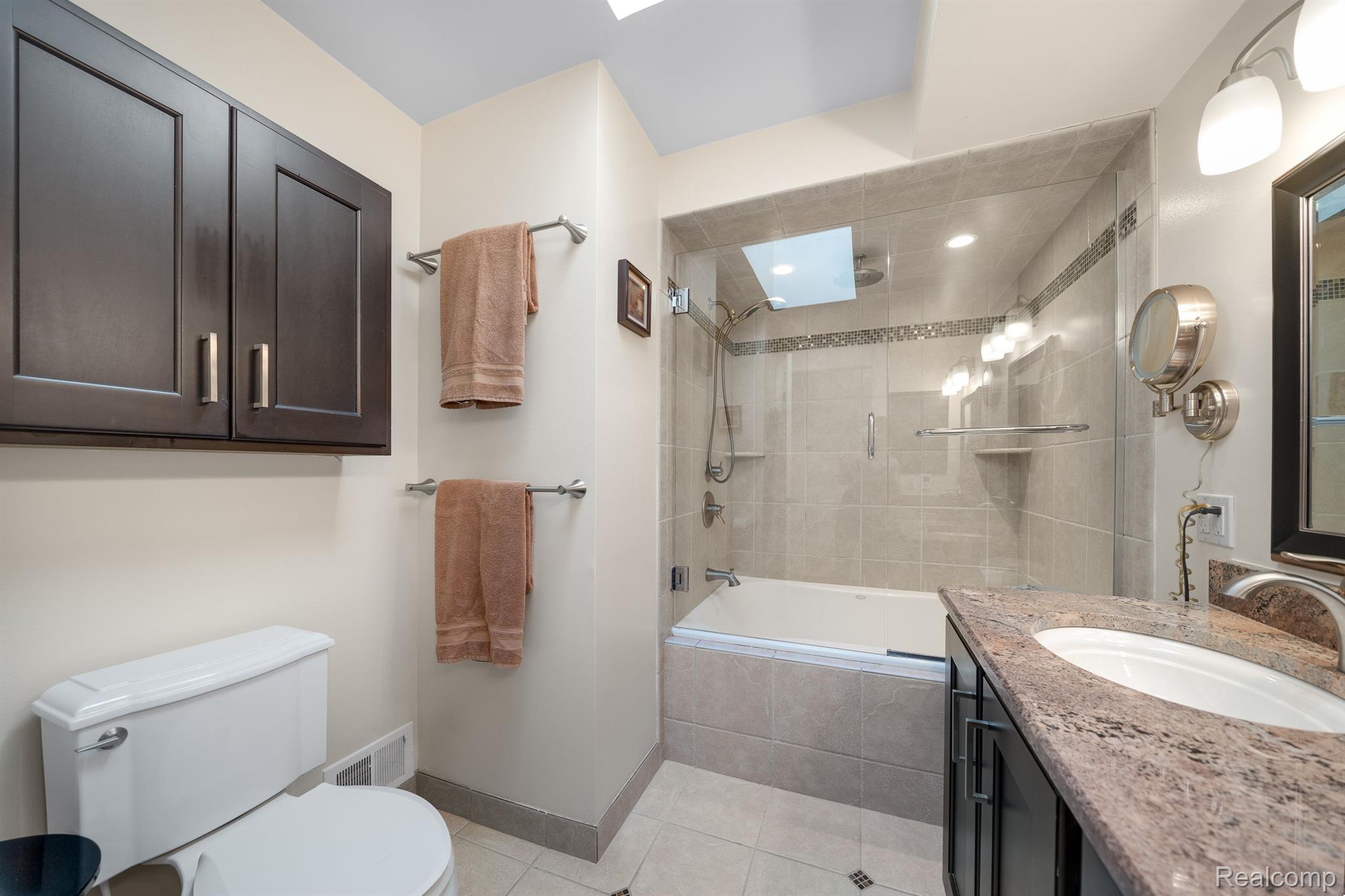 952 Milverton Road Troy, MI 48083 - Photo 22 of 35 Gallery Image 22